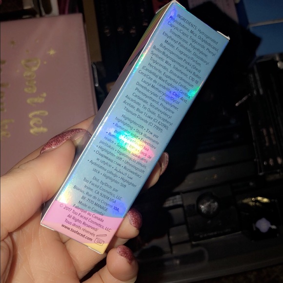 🎀Too Faced Unicorn Tears Highlighter Stick New🎀 - Picture 4 of 6